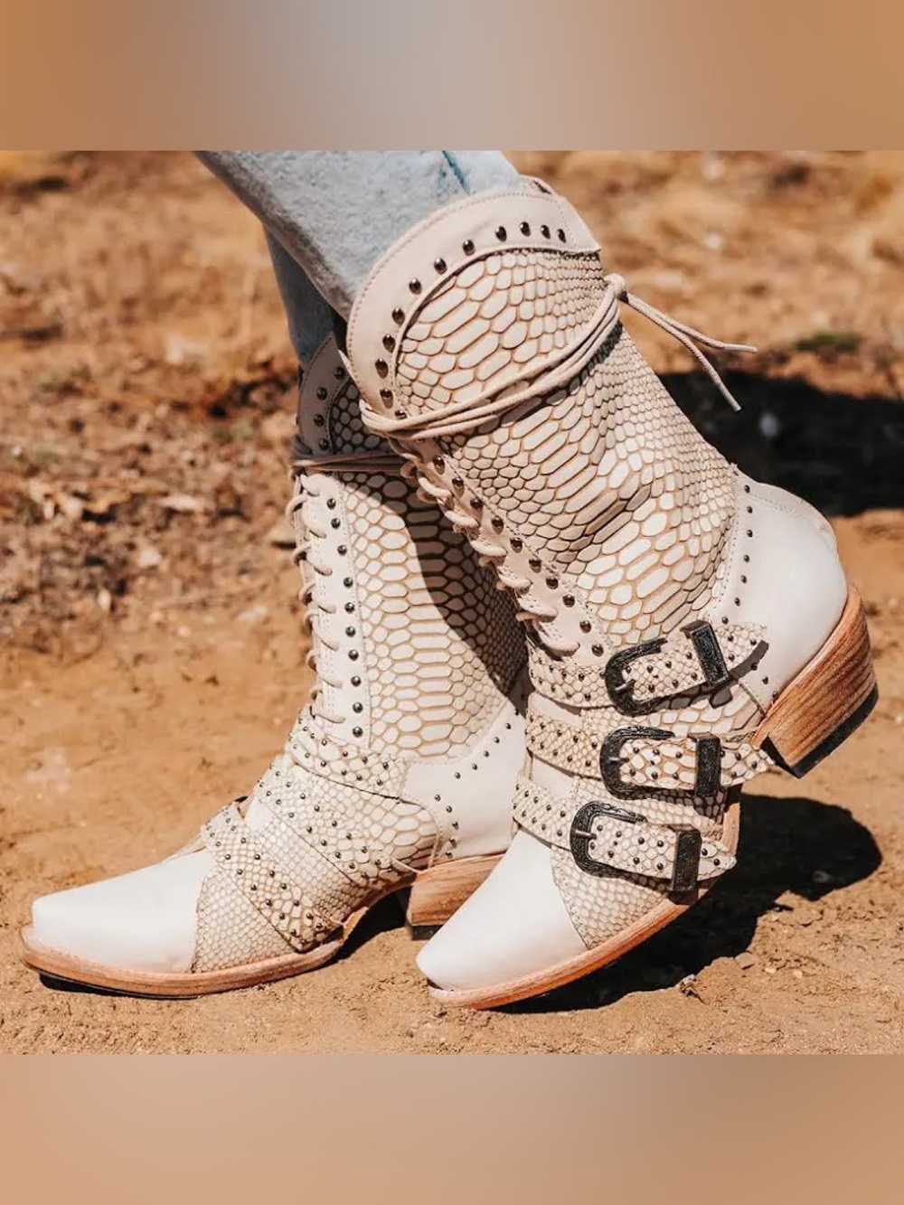 Freebird by Steven Winnie boots in a cream snake-textured leather SZ 6 buckles